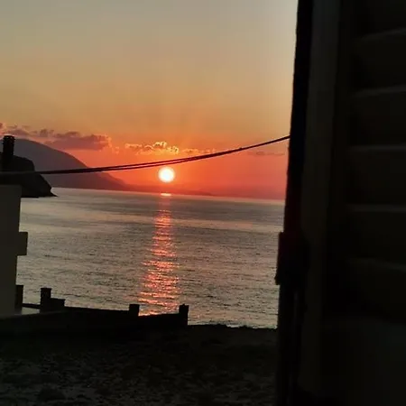 Apartment Seaview Family House